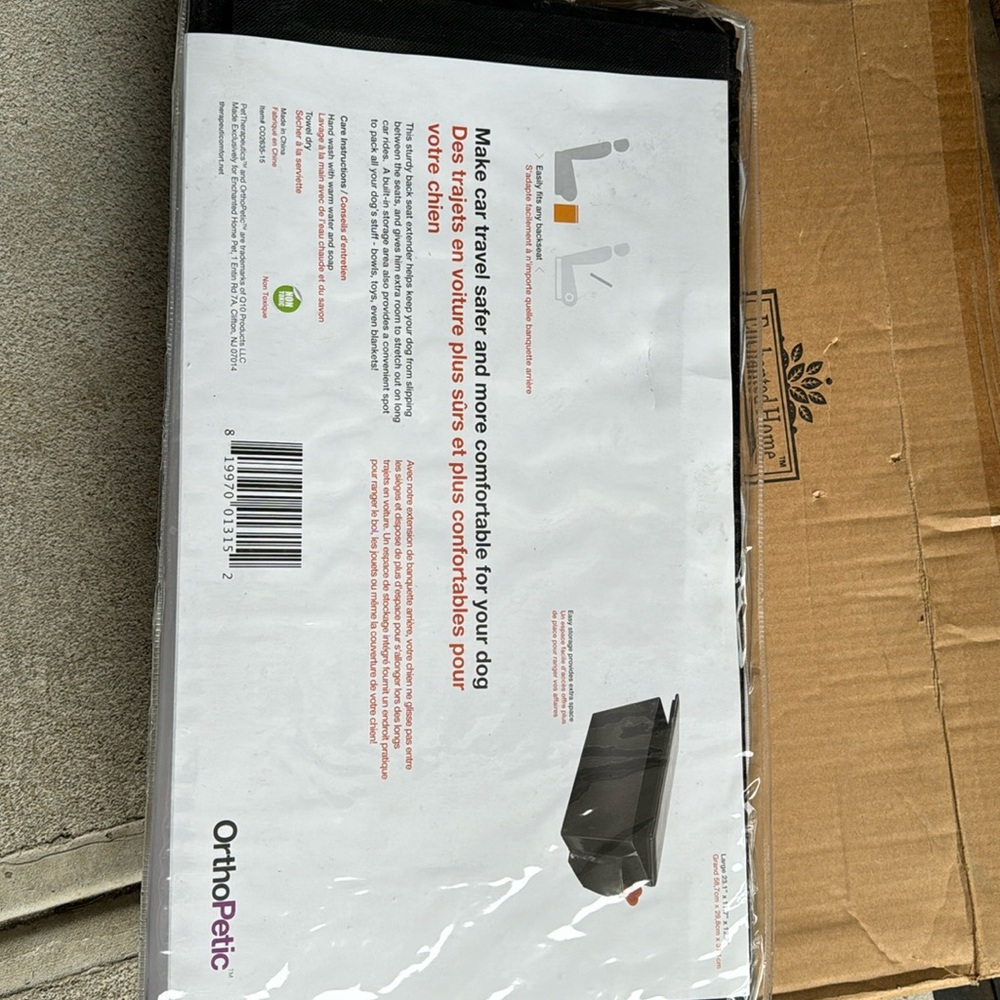 Large black back seat extender for dog